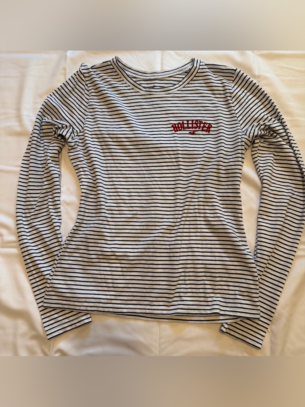 2000s Hollister long sleeve